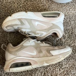 Nike air 200